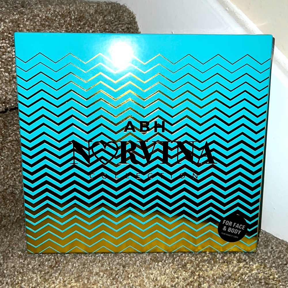 ✨🆕 ABH Norvina Pro Pigment Pallet Vol. 2